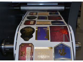 Konica Minolta представляет JETvarnish 3D Web 400 с возможностью лакирования и тиснения